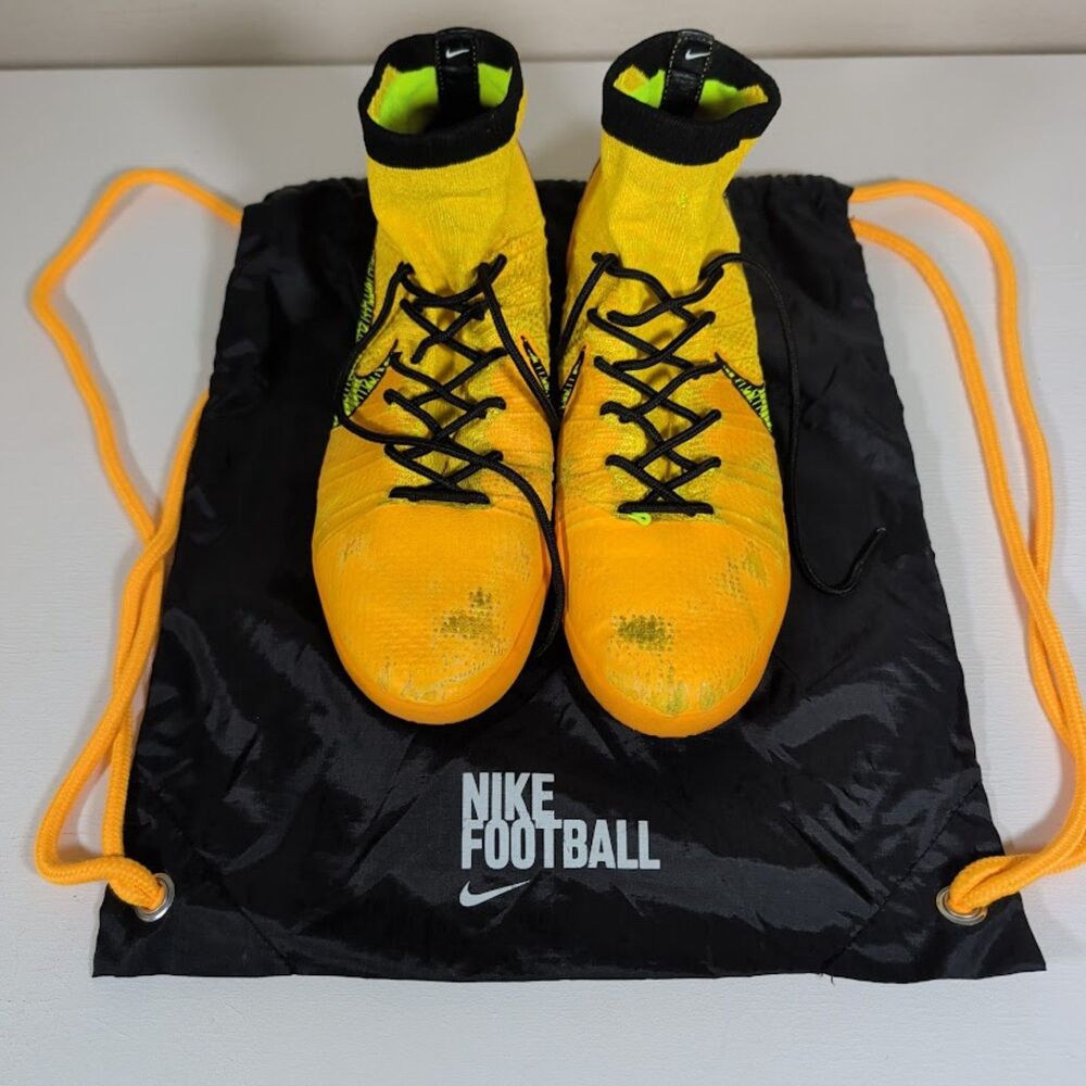 Size 10 Nike Elastico Superfly IC indoor soccer shoes "Laser Orange" "Volt"